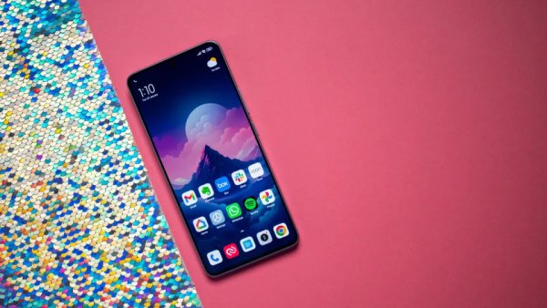 中国配资官网 小米开启“清仓模式”, 12GB+256GB+2亿像素, 国补价格跌至976元